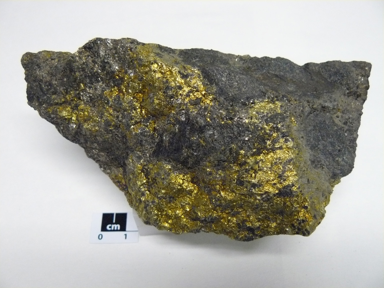 Yacimiento Aguablanca - muestra de mano 04